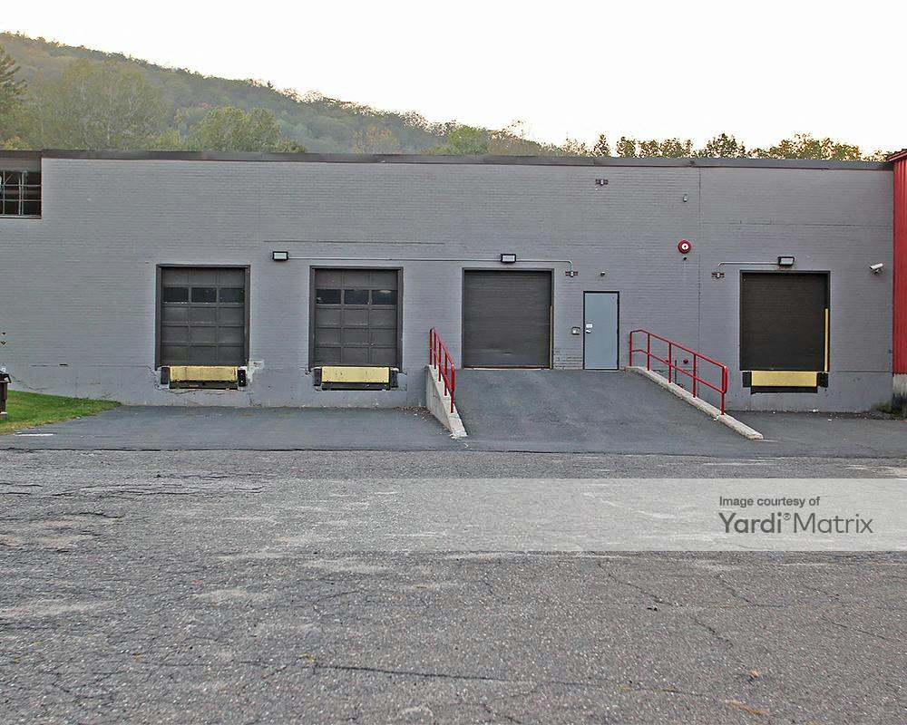 New Hartford Self Storage 283 Main Street, New Hartford RENTCafé